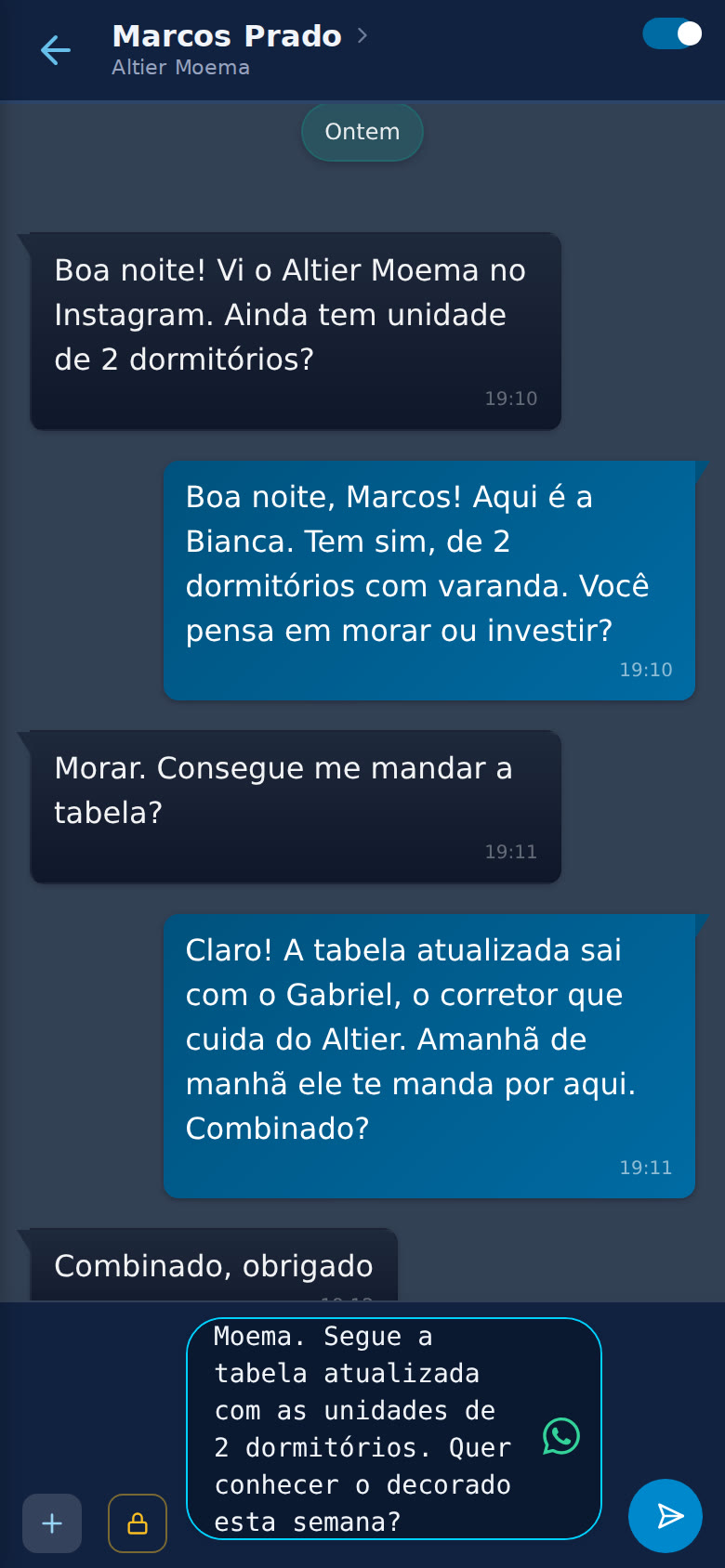 O Gabriel digitando a mensagem
